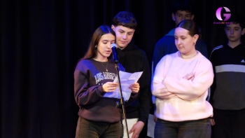 Azuqueca celebra el Día de la Poesía con la actividad "Hilando versos"